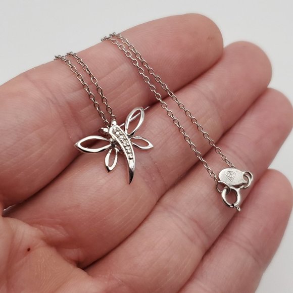 18 Inch 925 Sterling Silver Small Dragonfly Pendant Necklace - Picture 2 of 6